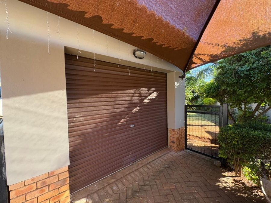 3 Bedroom Property for Sale in Hexrivier Lifestyle Estate North West